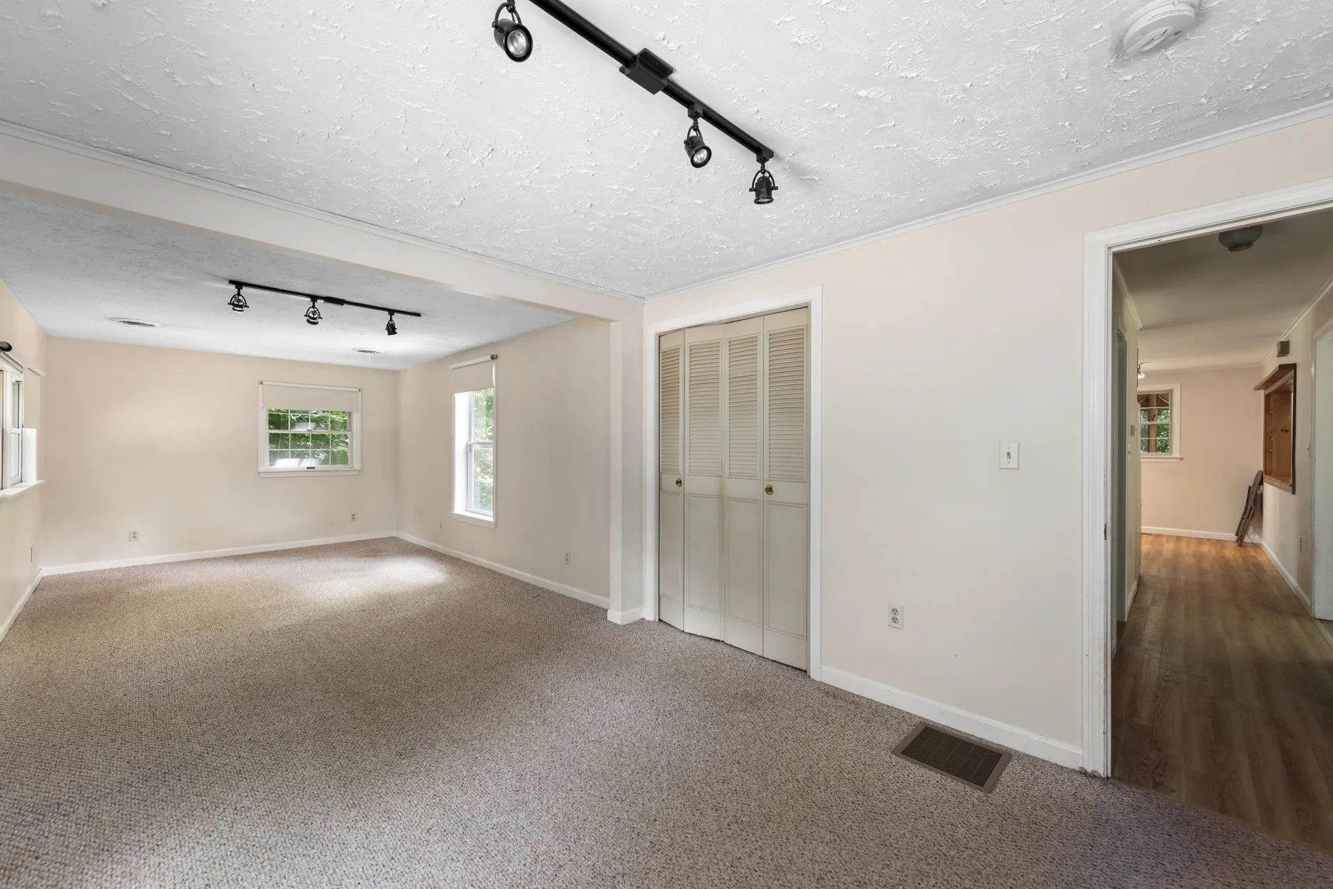 44 Sinclair Hill Road New Hampton NH 03256
