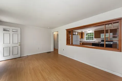 44 Sinclair Hill Road New Hampton NH 03256