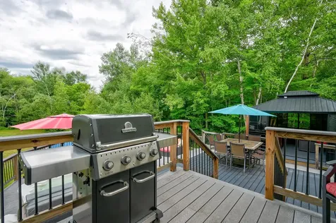 24 Amber Way Conway NH 03813