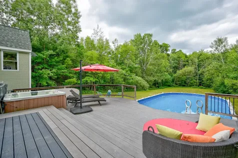 24 Amber Way Conway NH 03813