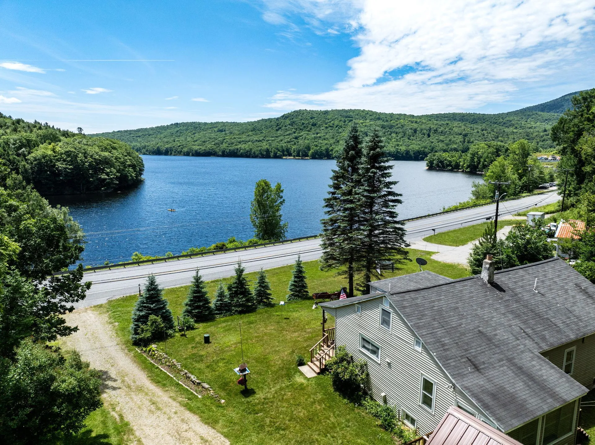 359 Route 9 W Wilmington VT 05363
