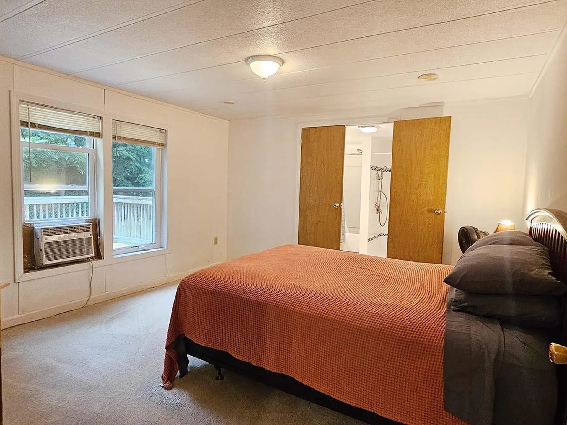 79 North Cove Road Burlington VT 05408