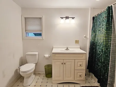 79 North Cove Road Burlington VT 05408