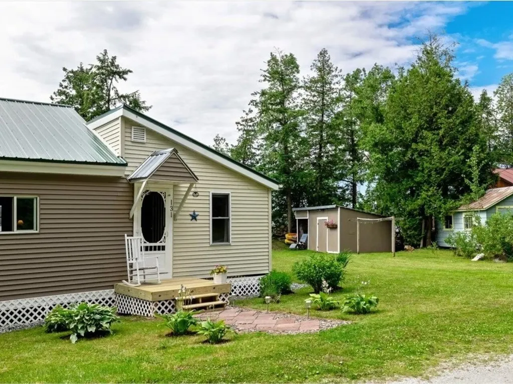 131 Shore Road Franklin VT 05457