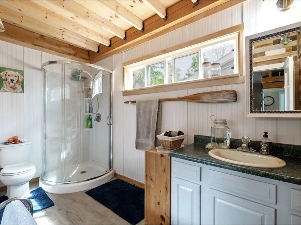 131 Shore Road Franklin VT 05457