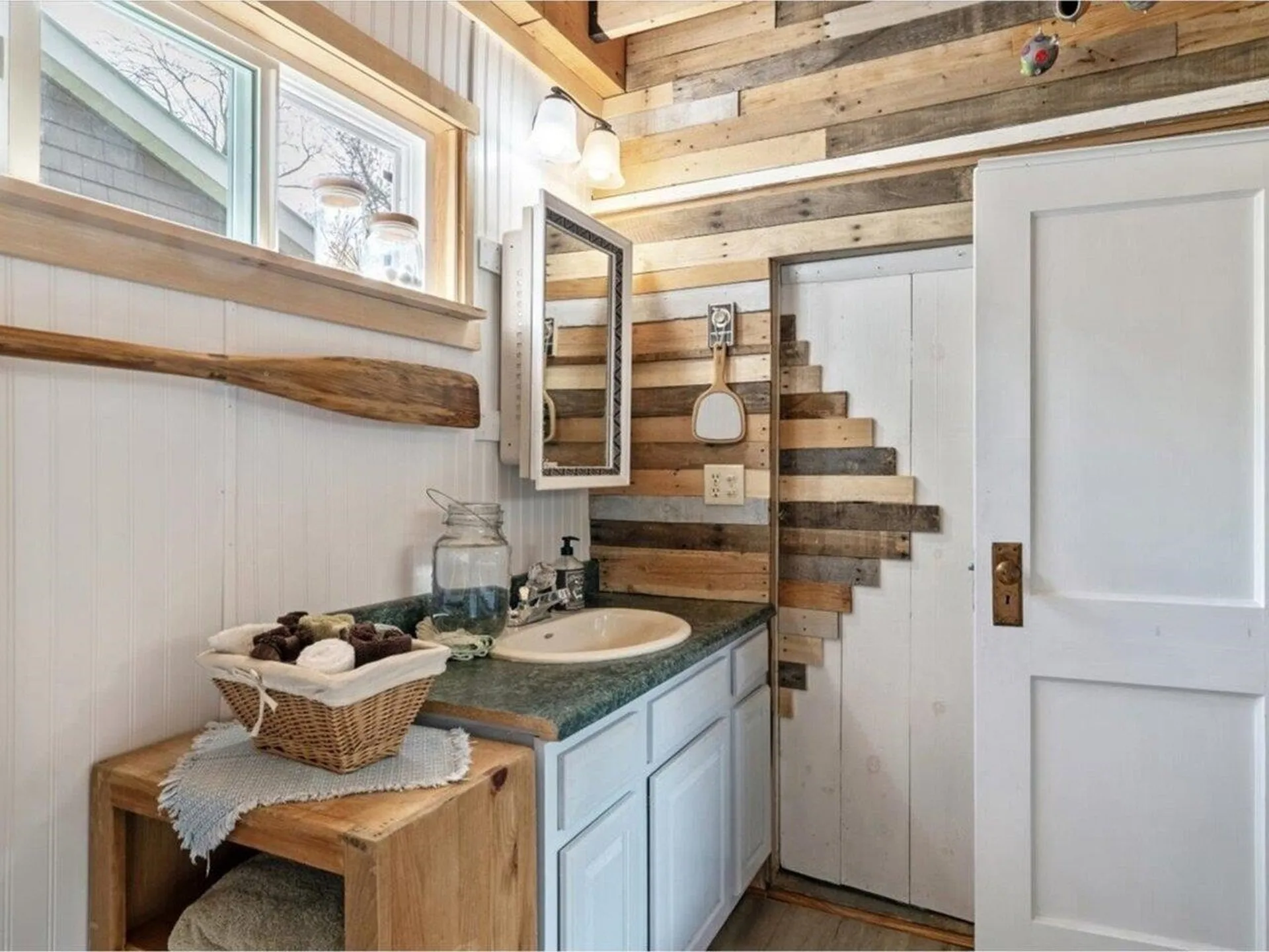 131 Shore Road Franklin VT 05457