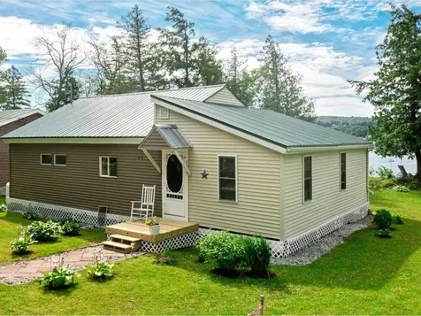 131 Shore Road Franklin VT 05457