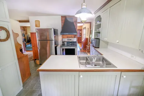 160 Peck Road Chester VT 05143