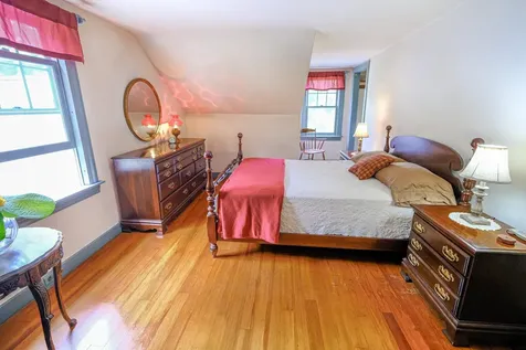 160 Peck Road Chester VT 05143