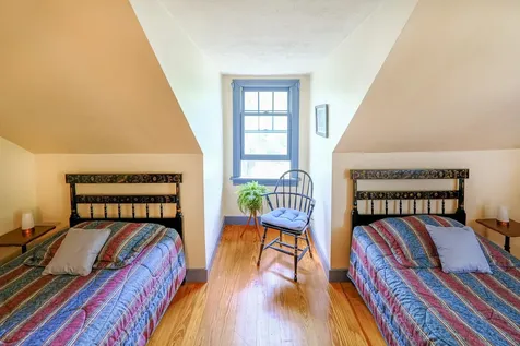 160 Peck Road Chester VT 05143