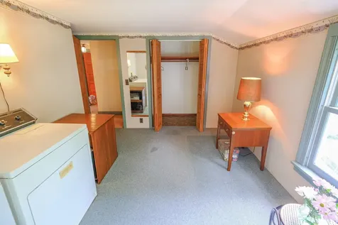 160 Peck Road Chester VT 05143