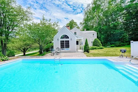 160 Peck Road Chester VT 05143