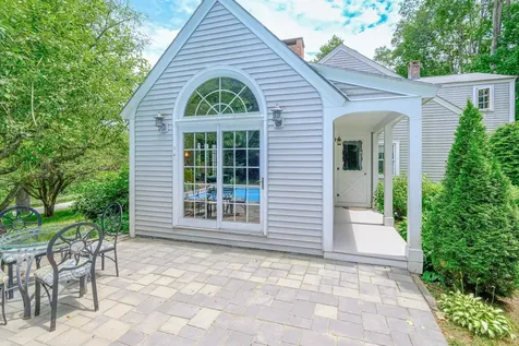 160 Peck Road Chester VT 05143