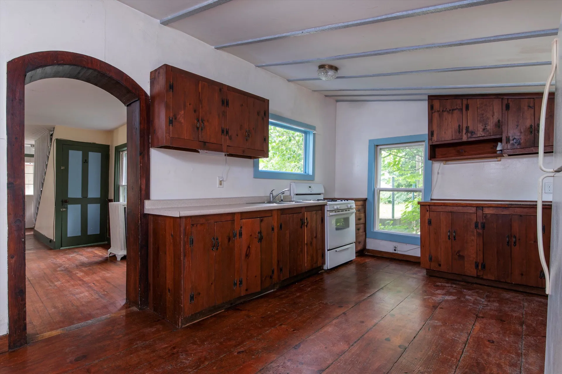 18-20 Bellows Falls Road Putney VT 05346