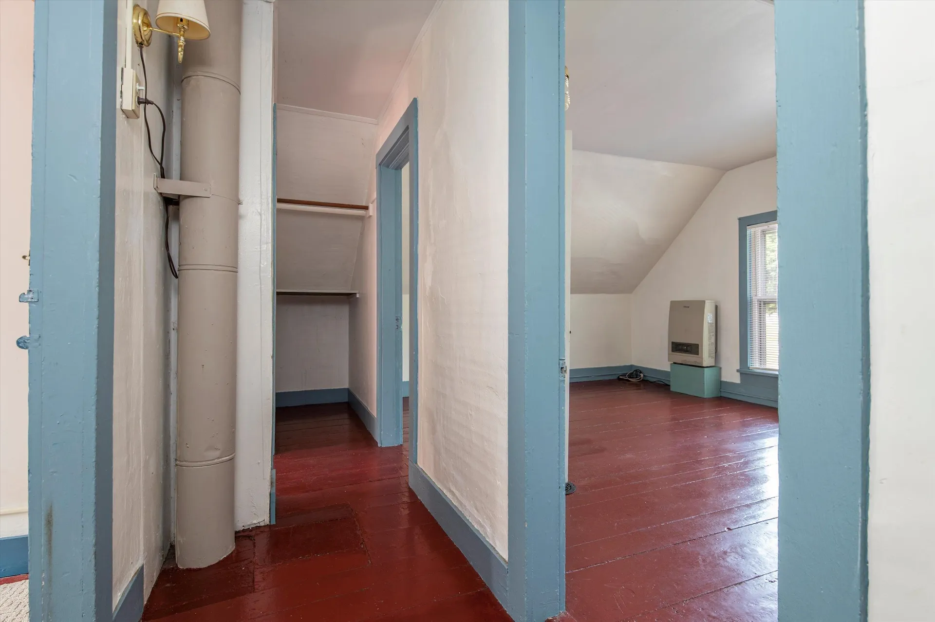 18-20 Bellows Falls Road Putney VT 05346