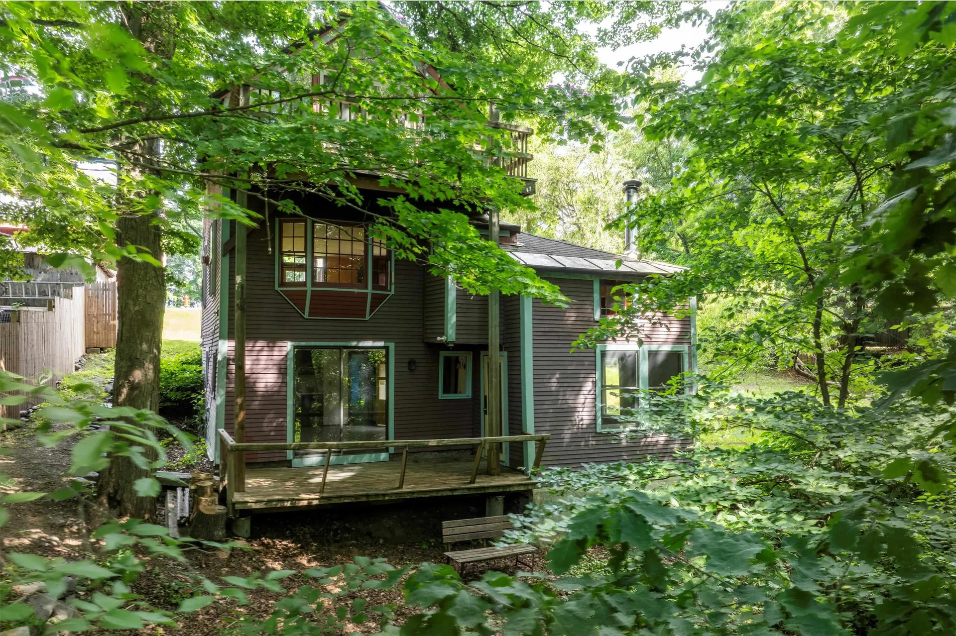 18-20 Bellows Falls Road Putney VT 05346