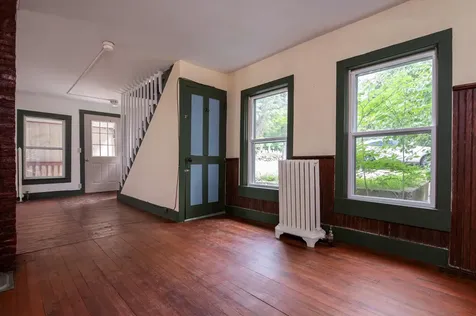 18-20 Bellows Falls Road Putney VT 05346