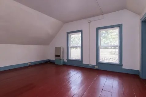 18-20 Bellows Falls Road Putney VT 05346