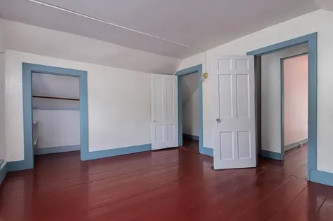 18-20 Bellows Falls Road Putney VT 05346