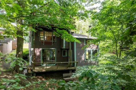 18-20 Bellows Falls Road Putney VT 05346