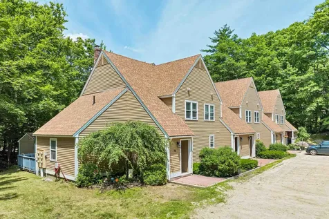 75 Haynesville Avenue Conway NH 03818