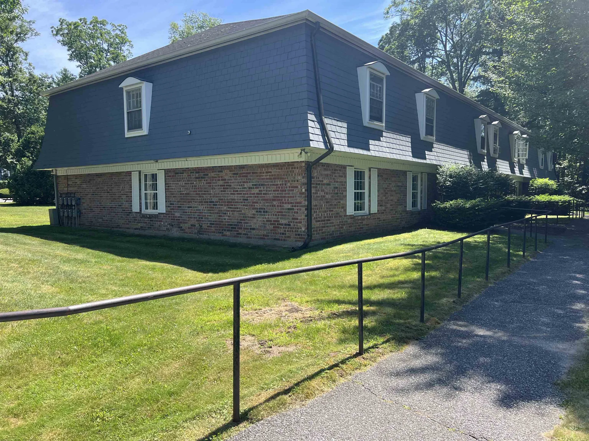 125 Kennedy Drive South Burlington VT 05403