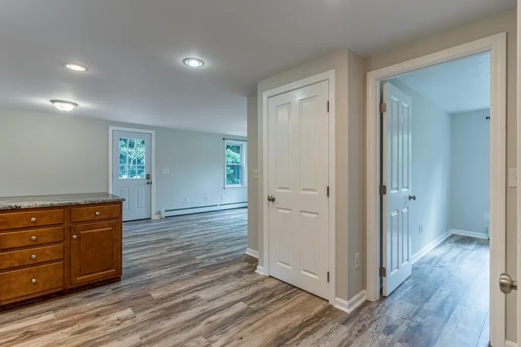 72 Harvey Lake Road Northwood NH 03261