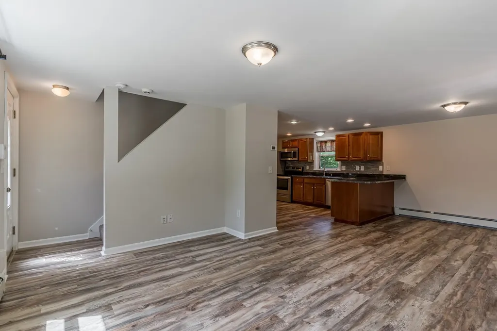 72 Harvey Lake Road Northwood NH 03261