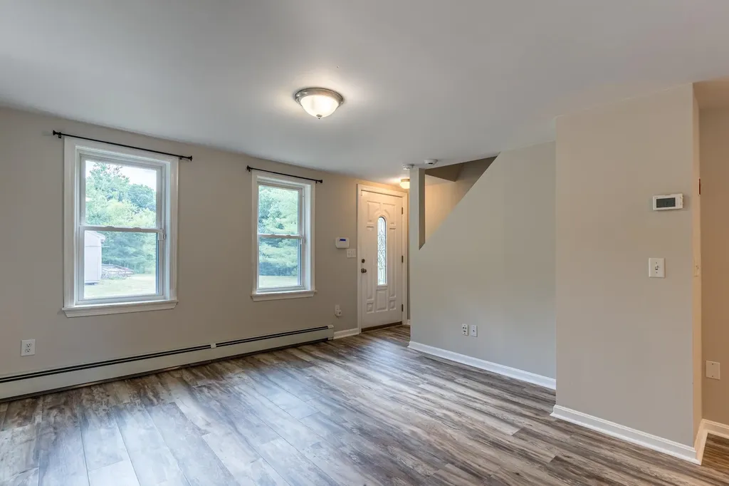 72 Harvey Lake Road Northwood NH 03261