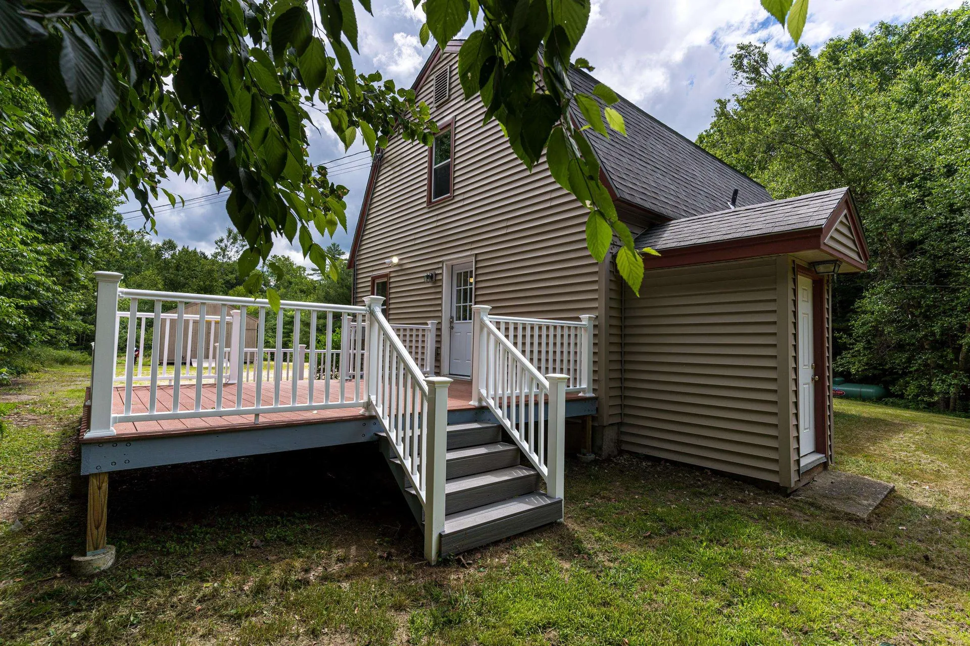 72 Harvey Lake Road Northwood NH 03261