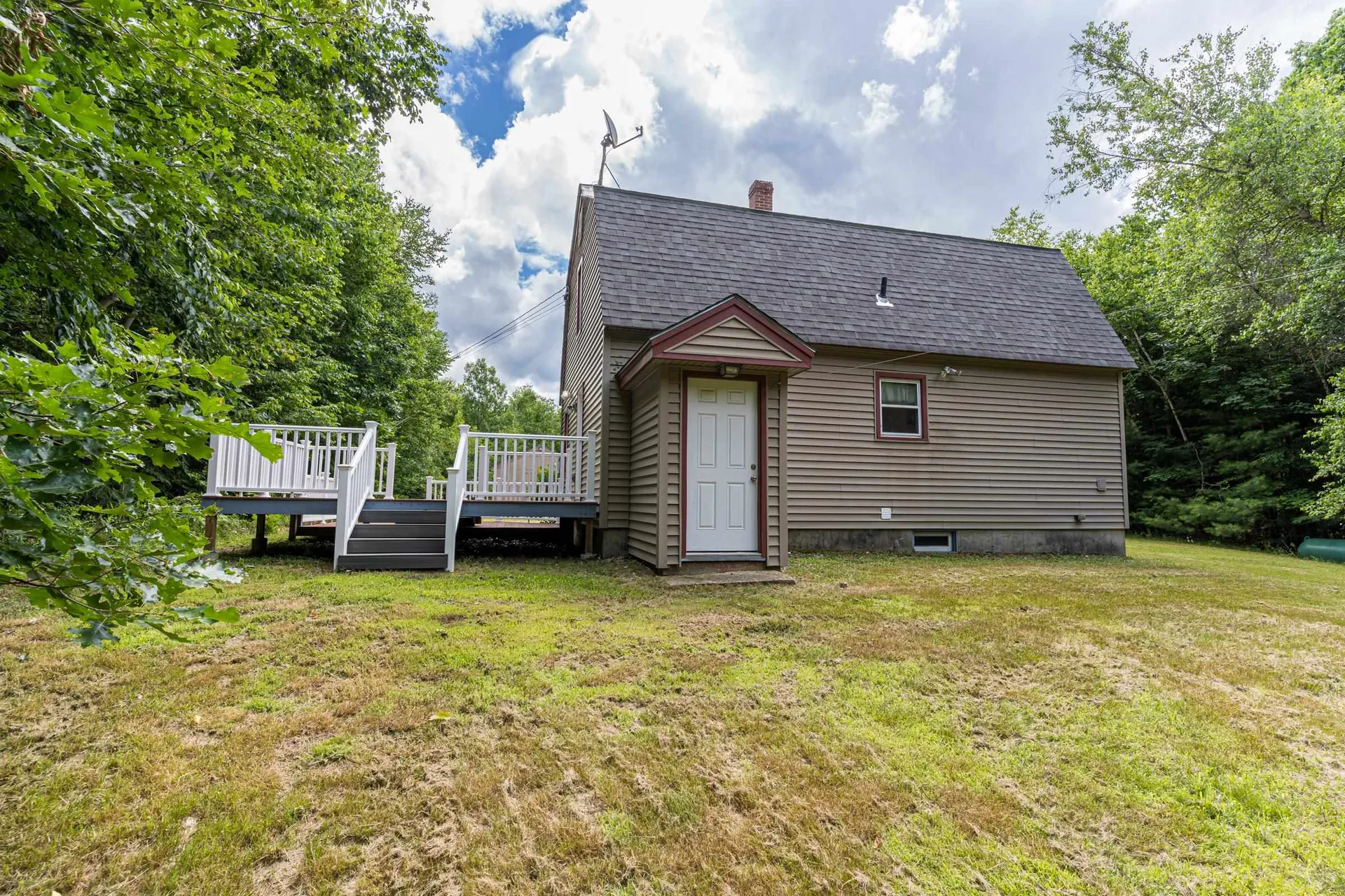 72 Harvey Lake Road Northwood NH 03261