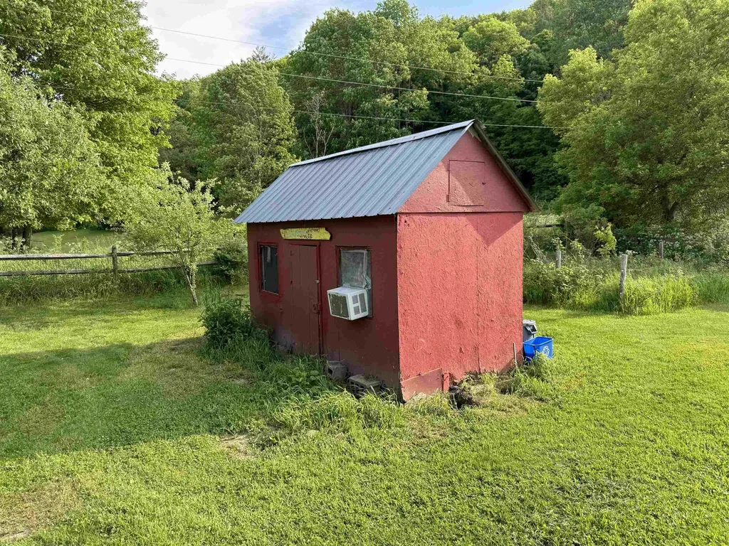 529 Oxbow Road Bethel VT 05032