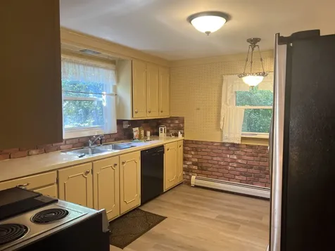 6 Edgewood Avenue Barre City VT 05641