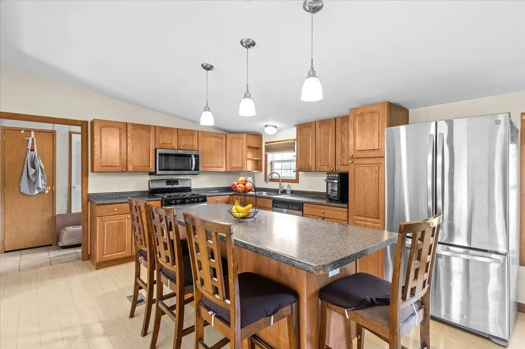 573 Ballard Road Georgia VT 05468