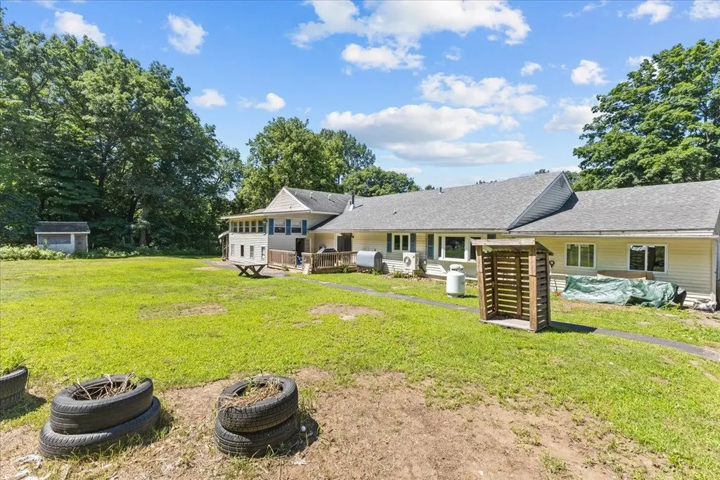 23 Gentes Road Essex VT 05452