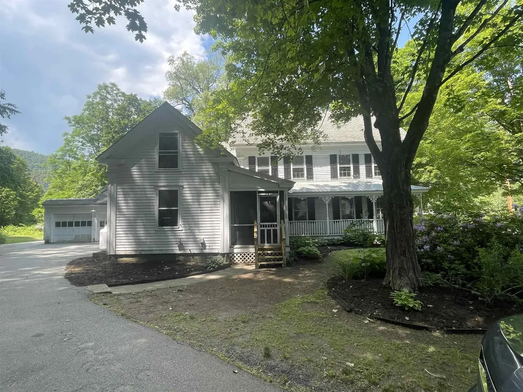 2139 Vt Route 30 Townshend VT 05353
