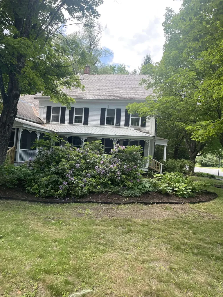 2139 Vt Route 30 Townshend VT 05353