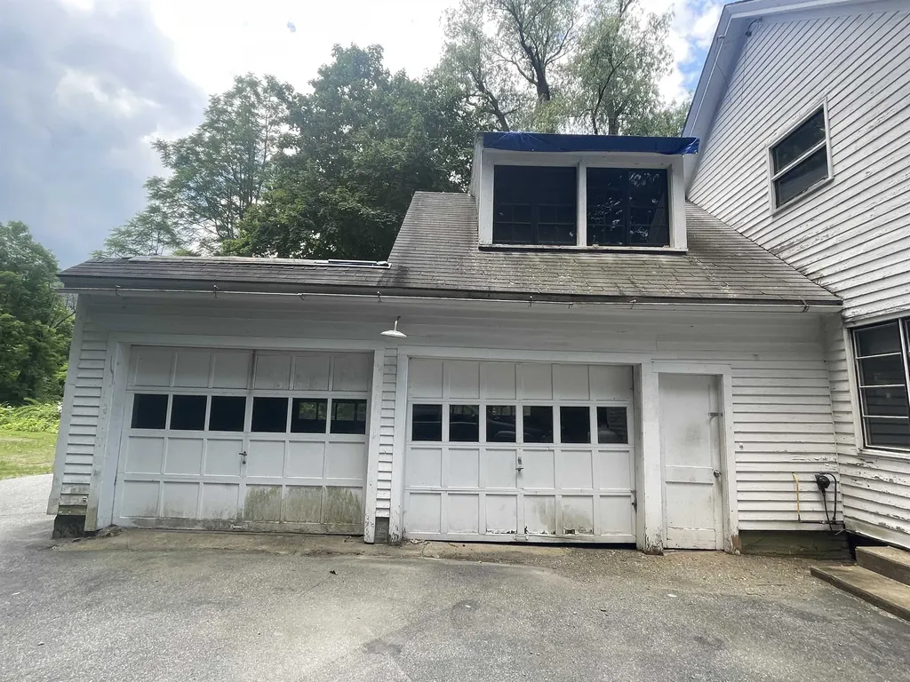 2139 Vt Route 30 Townshend VT 05353