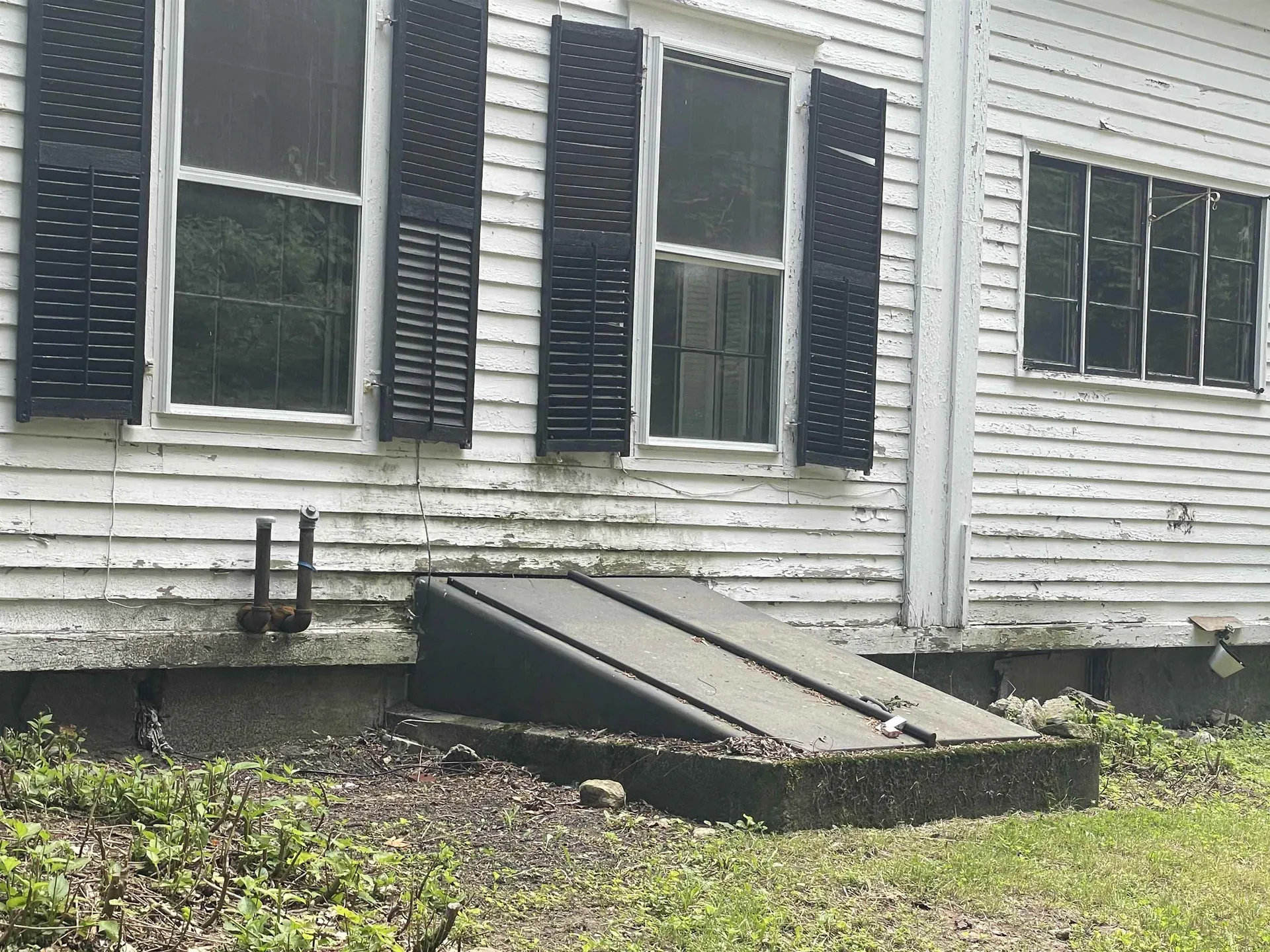 2139 Vt Route 30 Townshend VT 05353