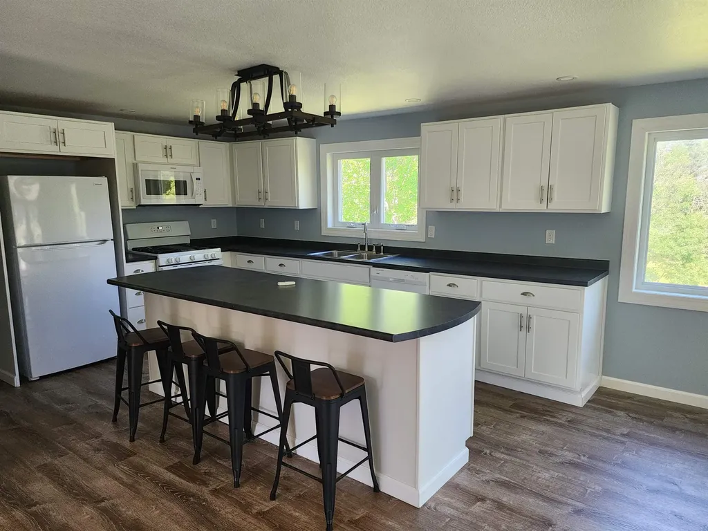 171 Mount Bess Road Charleston VT 05872