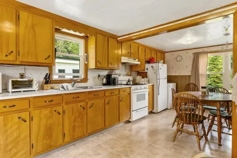 2849 North Main Street Pittsburg NH 03592