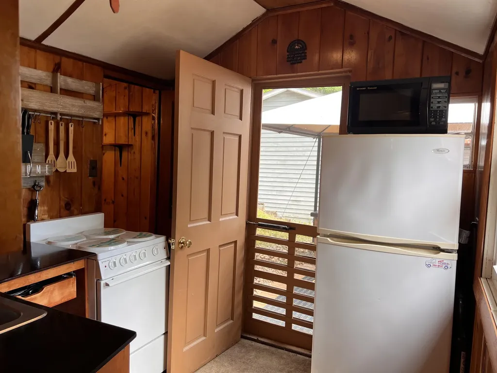 47 West Shore Road Nelson NH 03457