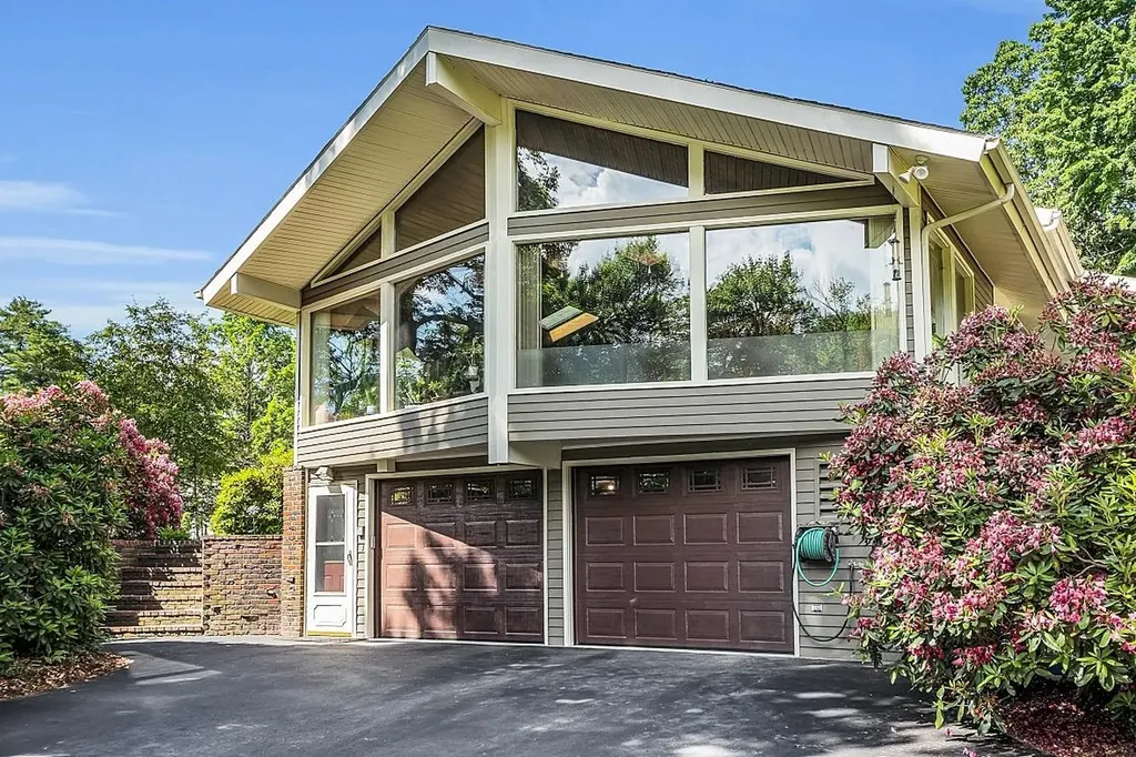 2 Lakewood Road Windham NH 03087