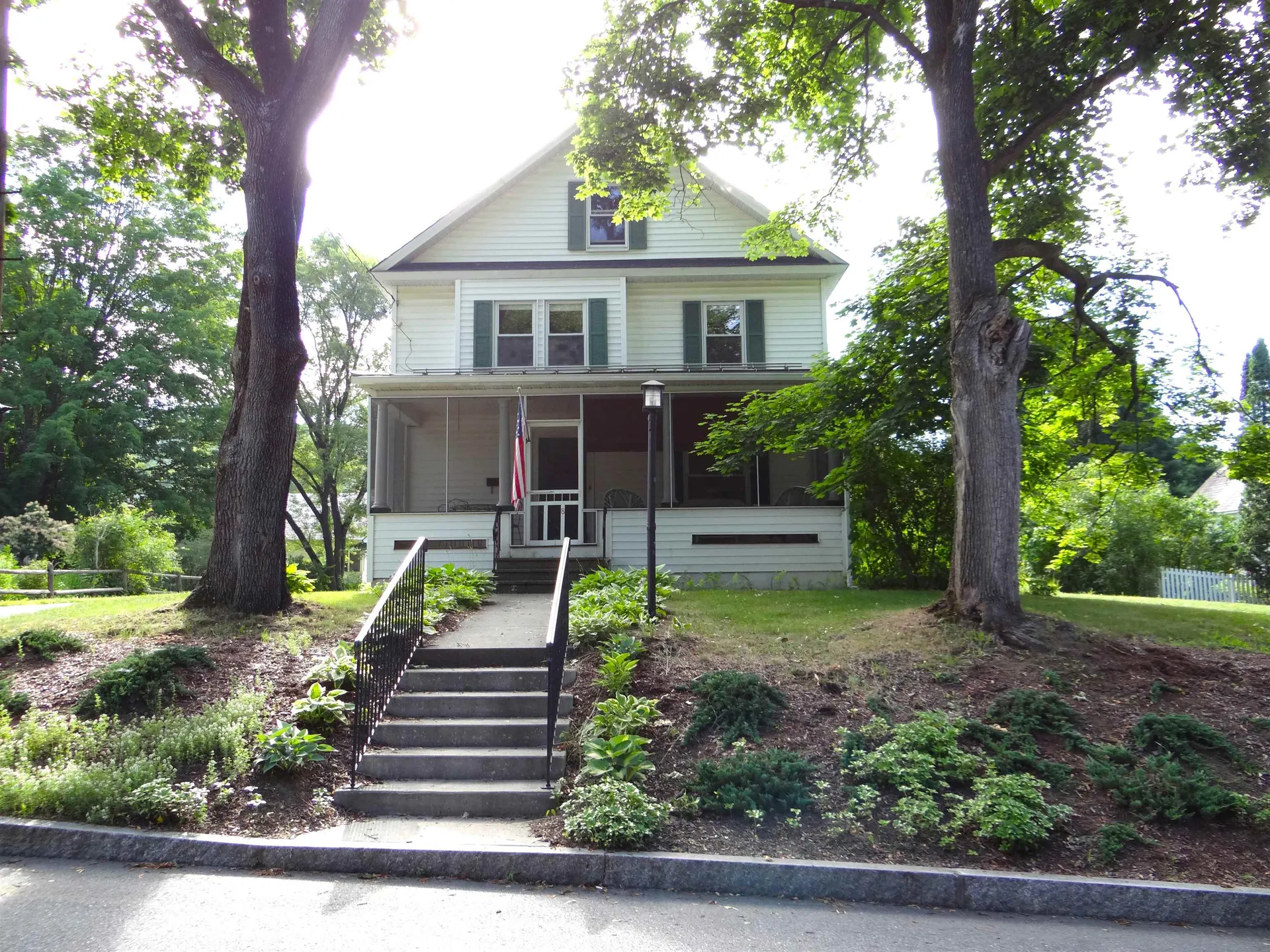 8 Prospect Street W Lebanon NH 03784