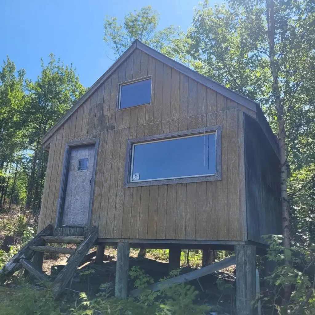 Off Rocky Road Newark VT 05871