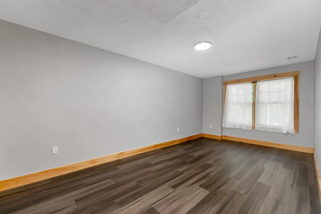 80 Mountain Drive Gilford NH 03249