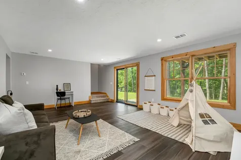 80 Mountain Drive Gilford NH 03249