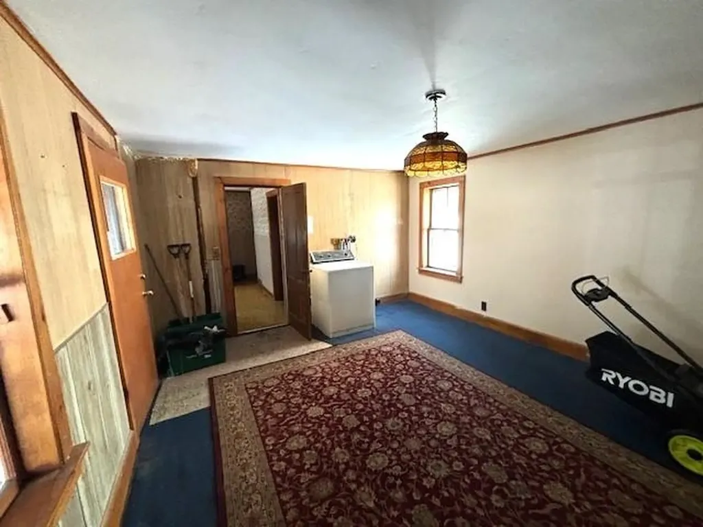 20 Harbor Avenue Nashua NH 03060