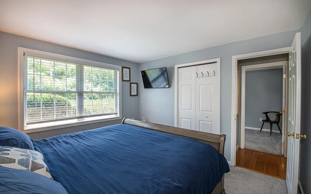 603 Main Street Sandown NH 03873