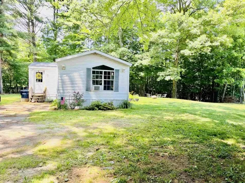 7 Summer Street Belmont NH 03220